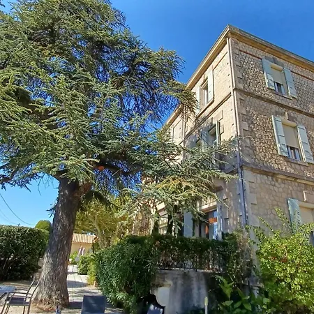Le Castelet Des Alpilles Hotel