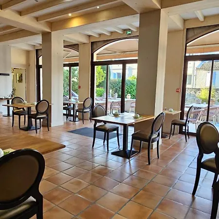 Le Castelet Des Alpilles Hotel 3*