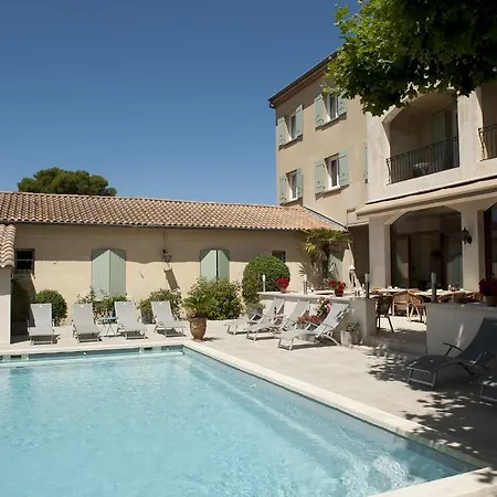 Le Castelet Des Alpilles Hotel