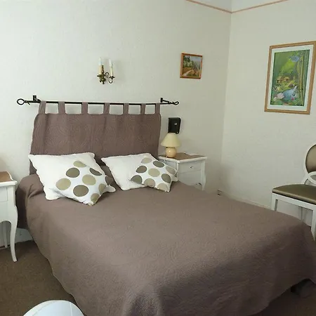 Le Castelet Des Alpilles Hotel